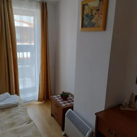 Gondola Lift 5402 Daire Bansko