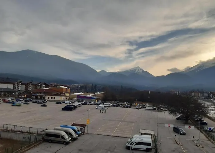 Gondola Lift 5402 アパート