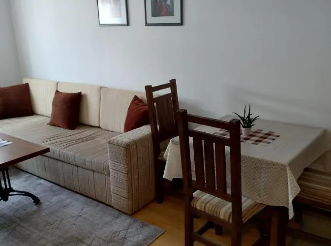 Gondola Lift 5402 Bansko